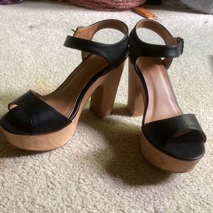 Womens Black Faux leather heels